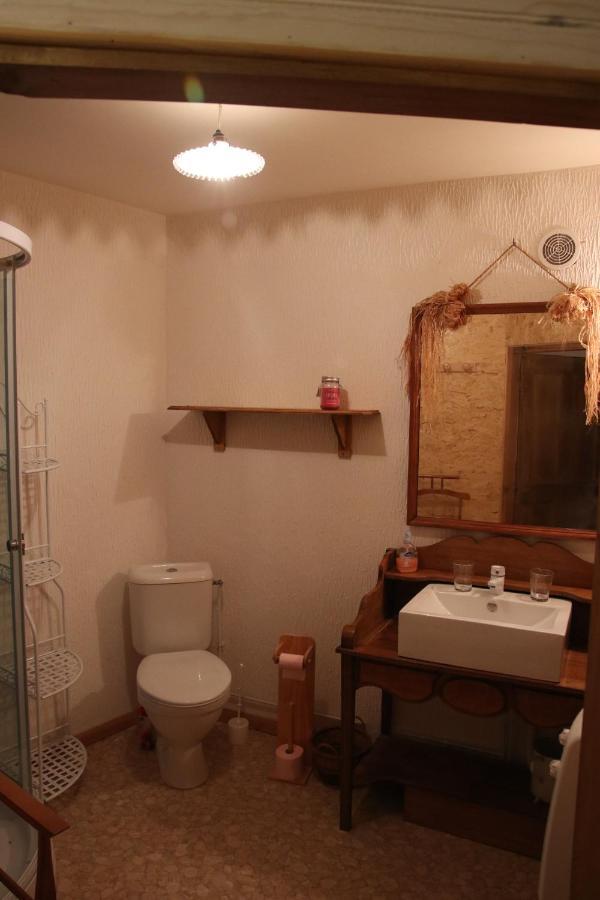 La Feculerie Bed & Breakfast Le Val Luaran gambar