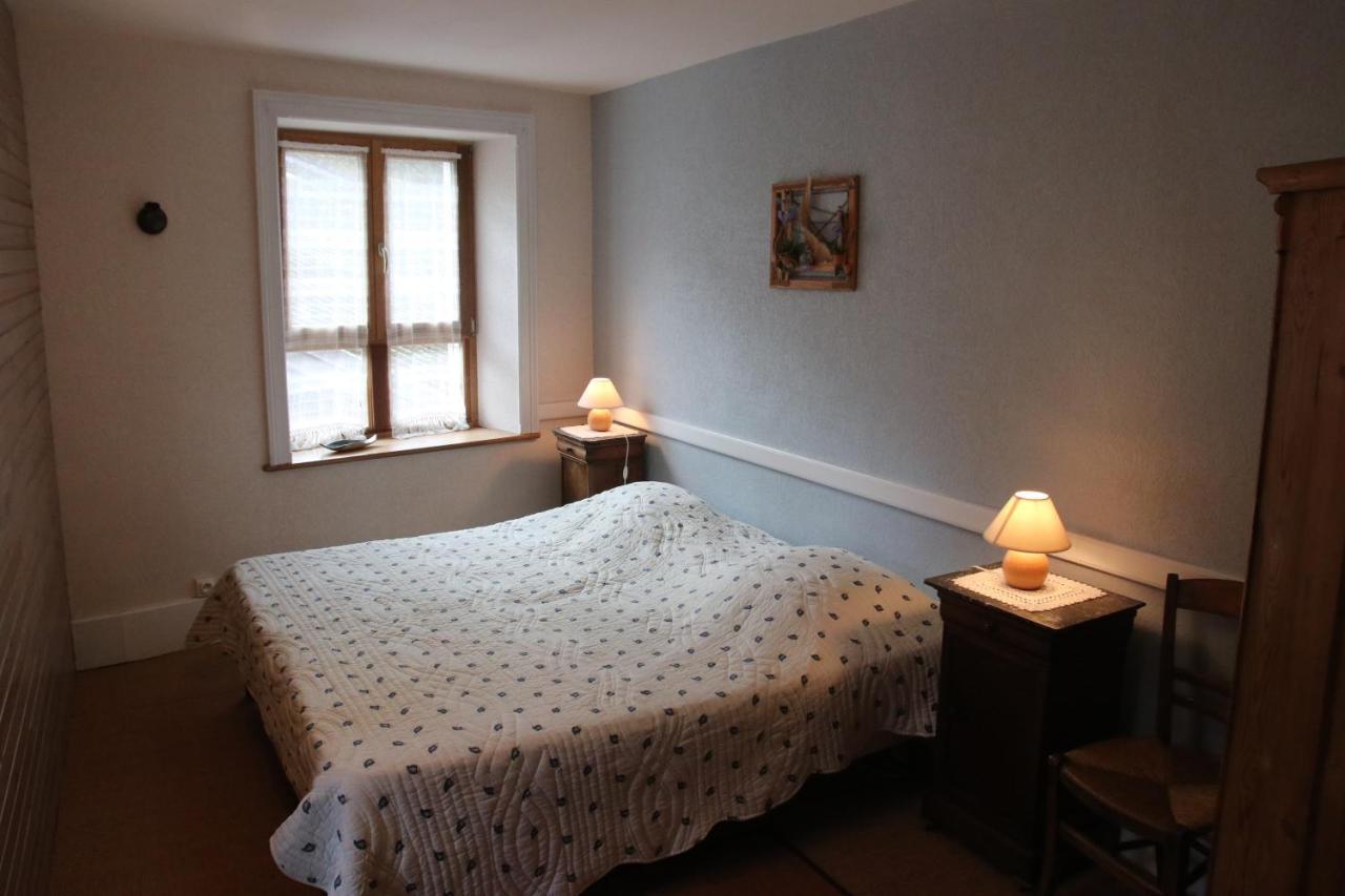 La Feculerie Bed & Breakfast Le Val Luaran gambar
